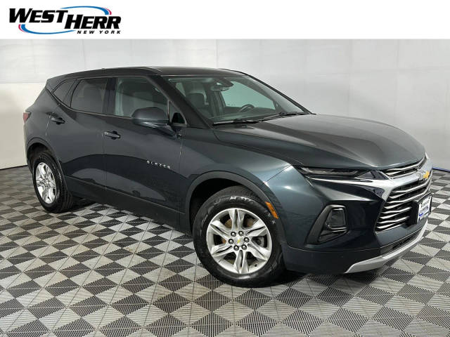 2020 Chevrolet Blazer LT FWD photo