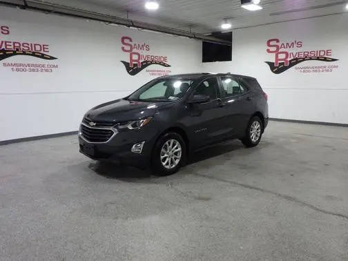 2020 Chevrolet Equinox LS FWD photo