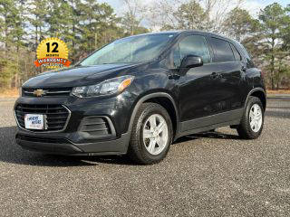 2020 Chevrolet Trax LS FWD photo