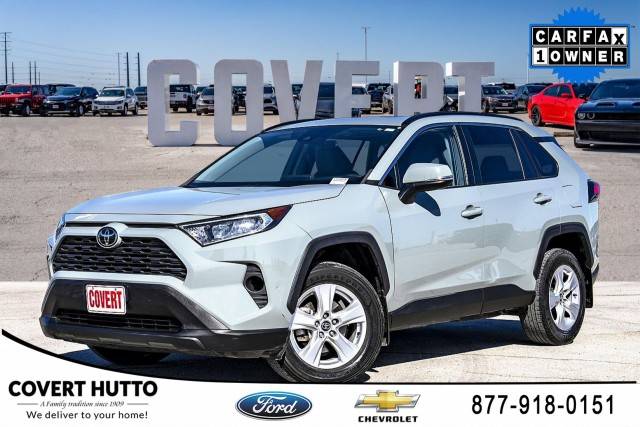 2020 Toyota RAV4 XLE FWD photo