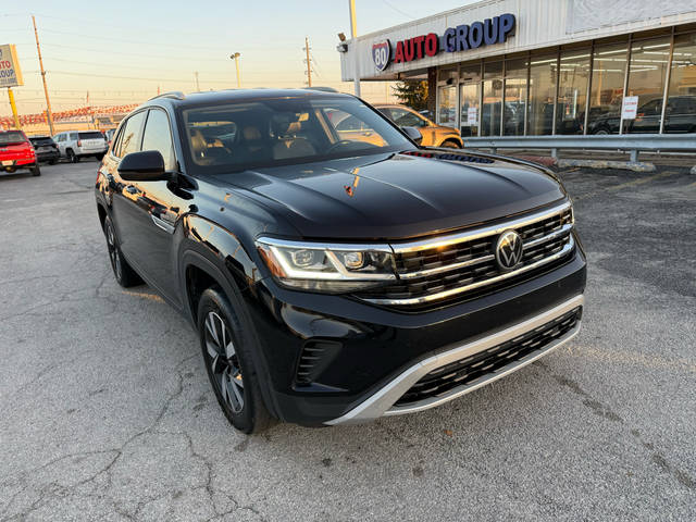 2020 Volkswagen Atlas Cross Sport 2.0T SE AWD photo