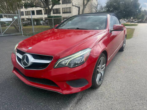2015 Mercedes-Benz E-Class E 400 RWD photo