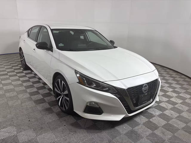 2020 Nissan Altima 2.5 SR FWD photo