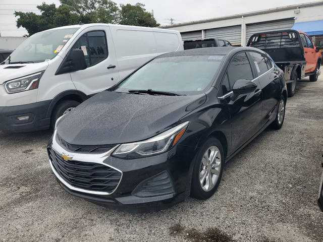 2019 Chevrolet Cruze LT FWD photo