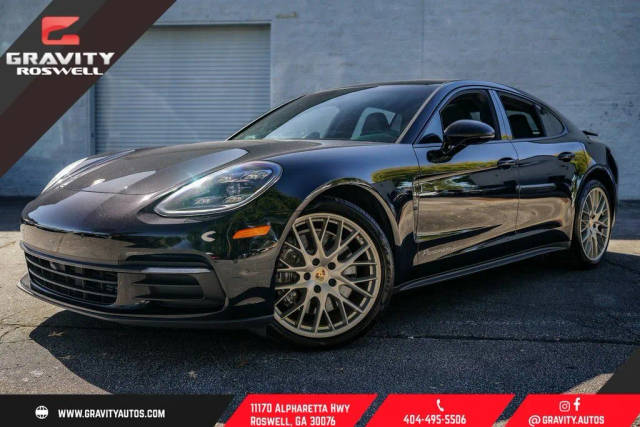 2020 Porsche Panamera 10 Years Edition RWD photo