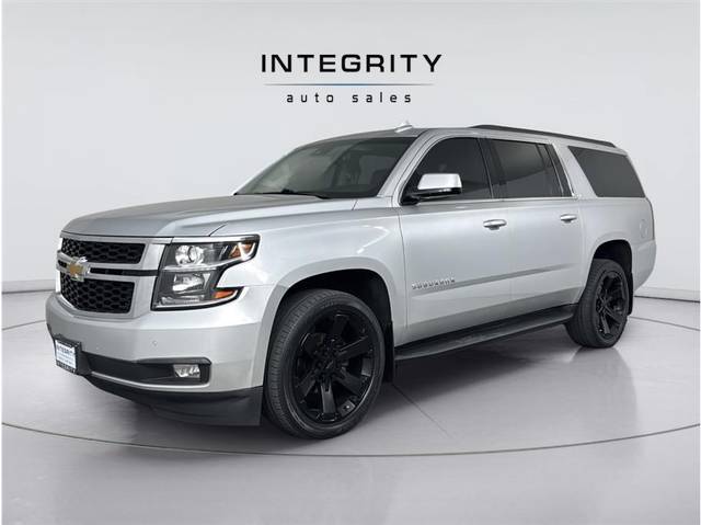 2020 Chevrolet Suburban LT 4WD photo