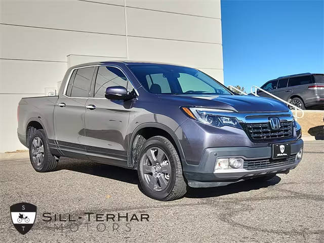 2020 Honda Ridgeline RTL-E AWD photo