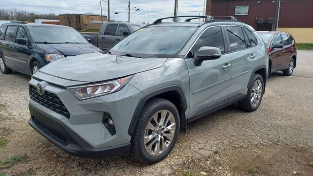 2020 Toyota RAV4 XLE Premium AWD photo
