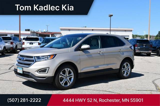 2017 Ford Edge Titanium AWD photo