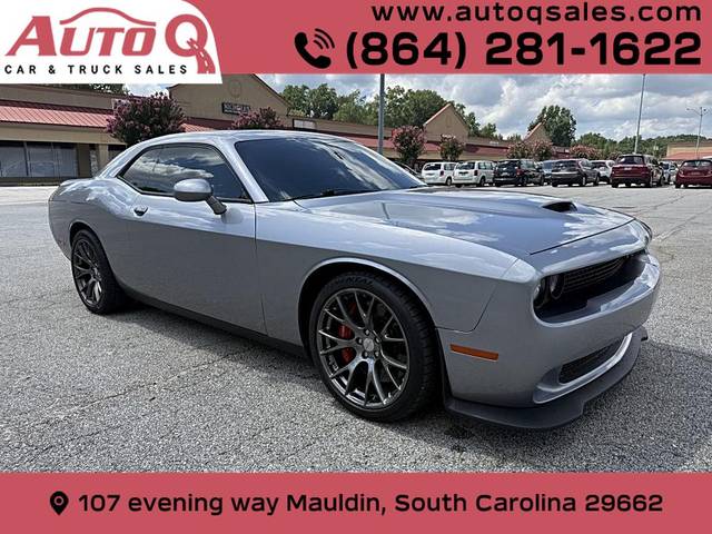 2015 Dodge Challenger SRT 392 RWD photo