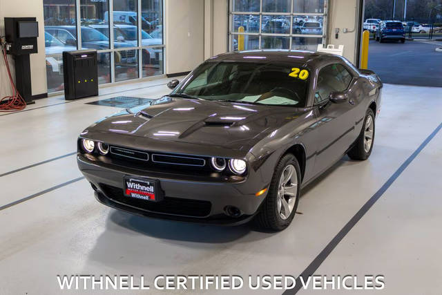 2020 Dodge Challenger SXT RWD photo