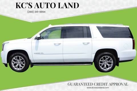 2017 GMC Yukon XL SLT 4WD photo