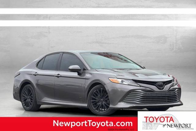 2020 Toyota Camry XLE V6 FWD photo