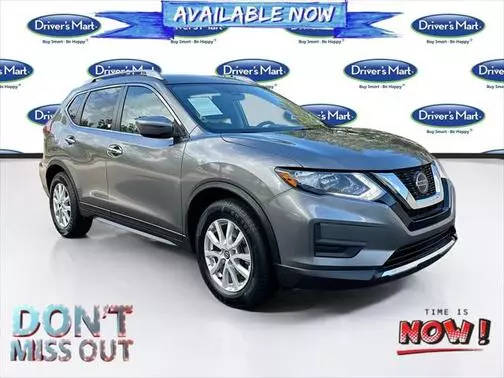 2019 Nissan Rogue SV FWD photo