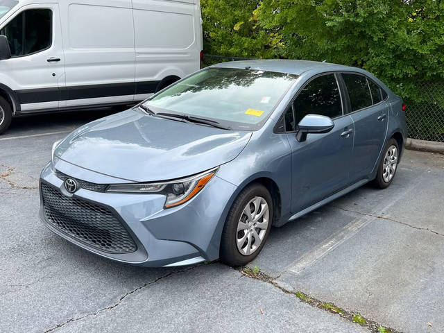 2020 Toyota Corolla LE FWD photo