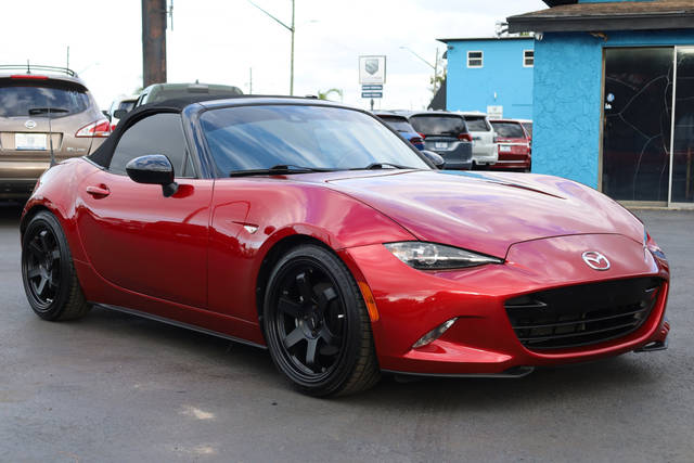 2020 Mazda MX-5 Miata Sport RWD photo