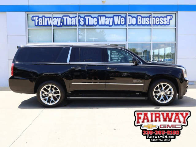 2020 GMC Yukon XL Denali 4WD photo