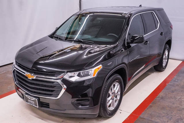 2020 Chevrolet Traverse LS FWD photo