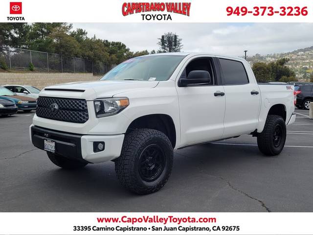 2020 Toyota Tundra SR5 4WD photo