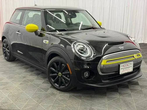 2020 MINI Hardtop 2 Door Cooper SE FWD photo