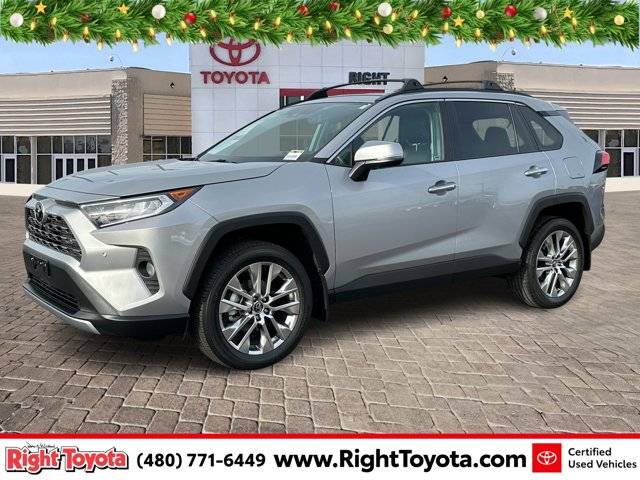 2020 Toyota RAV4 Limited FWD photo