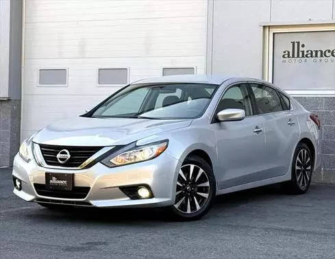 2018 Nissan Altima 2.5 SV FWD photo