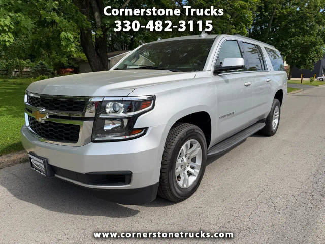 2019 Chevrolet Suburban LT 4WD photo