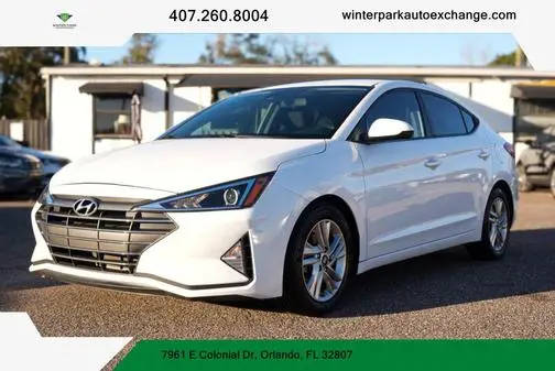 2020 Hyundai Elantra SEL FWD photo