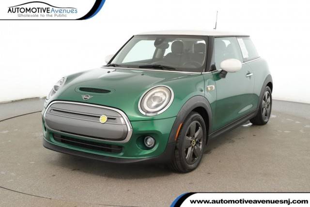 2020 MINI Hardtop 2 Door Cooper SE FWD photo