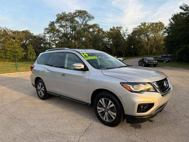 2019 Nissan Pathfinder SL FWD photo