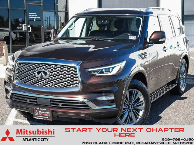 2019 Infiniti QX80 LUXE 4WD photo