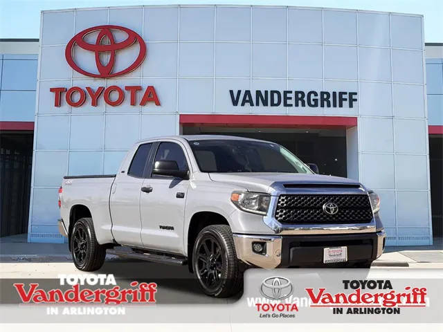 2020 Toyota Tundra SR5 4WD photo