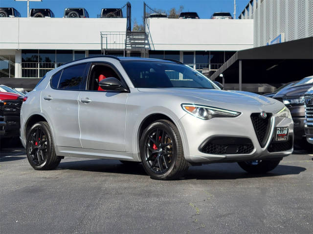 2020 Alfa Romeo Stelvio Ti Sport AWD photo