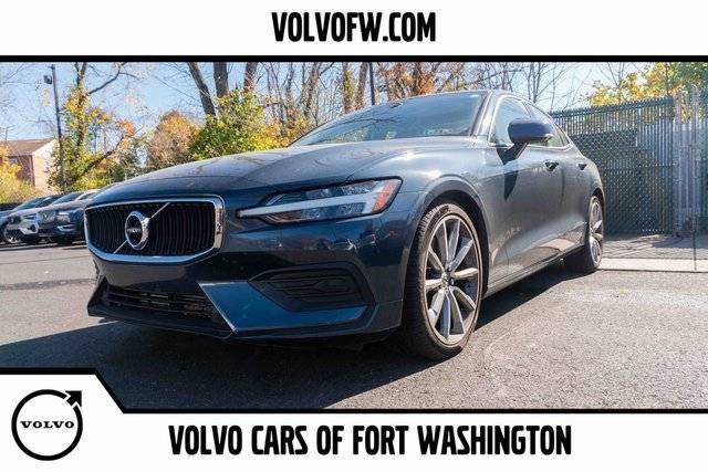 2020 Volvo S60 Momentum AWD photo