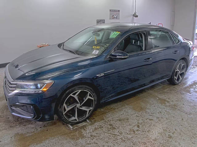 2020 Volkswagen Passat 2.0T R-Line FWD photo