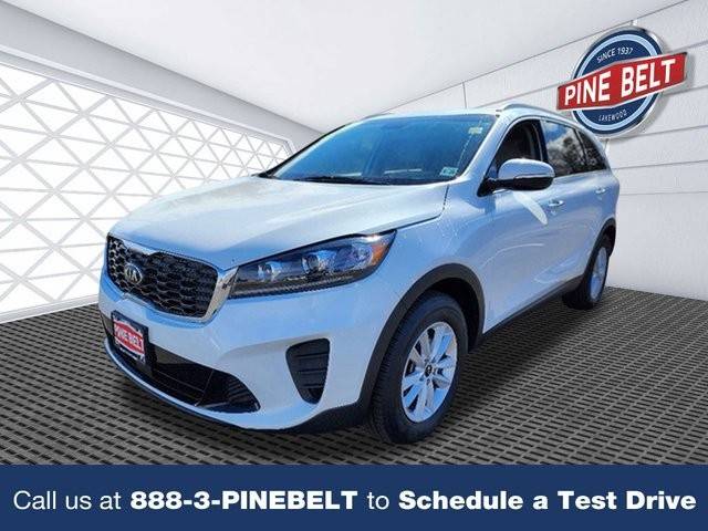 2020 Kia Sorento LX FWD photo