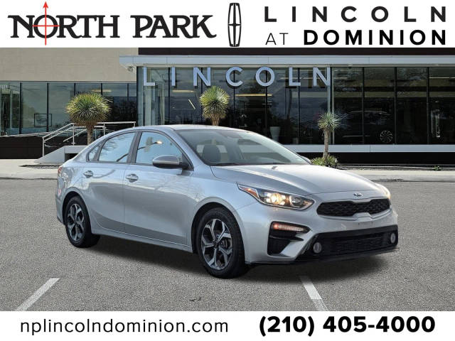 2019 Kia Forte LXS FWD photo