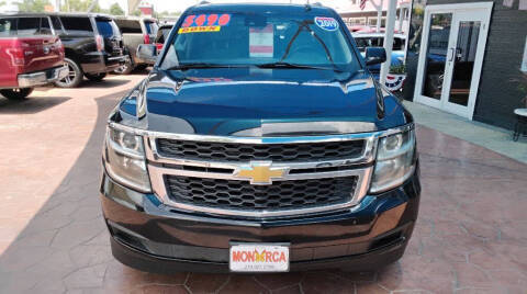 2019 Chevrolet Suburban LT 4WD photo