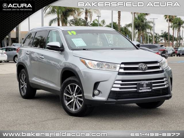 2019 Toyota Highlander XLE FWD photo