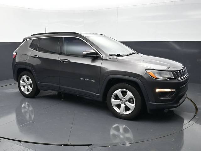 2020 Jeep Compass Latitude FWD photo