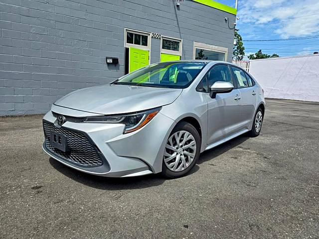 2020 Toyota Corolla LE FWD photo