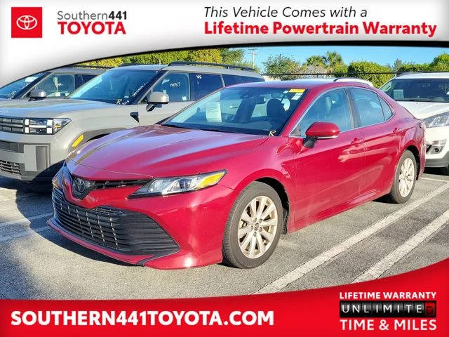 2020 Toyota Camry LE FWD photo