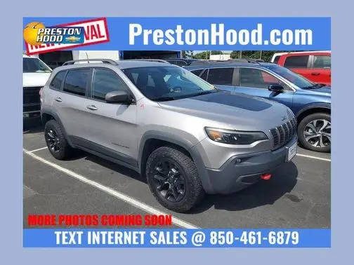 2020 Jeep Cherokee Trailhawk 4WD photo