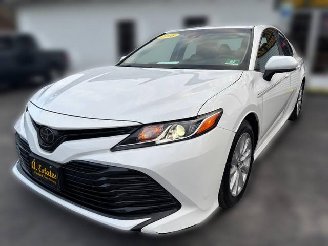 2018 Toyota Camry LE FWD photo