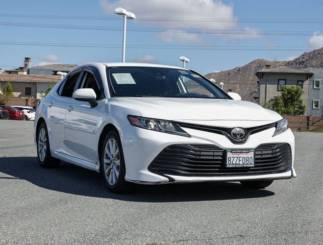 2019 Toyota Camry LE FWD photo