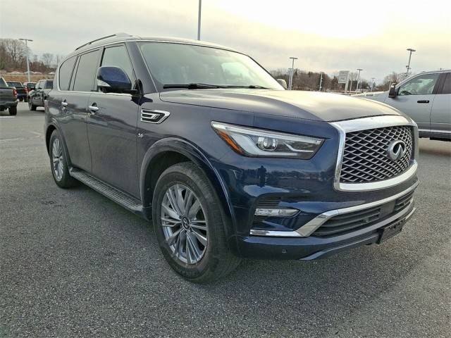2019 Infiniti QX80 LUXE 4WD photo