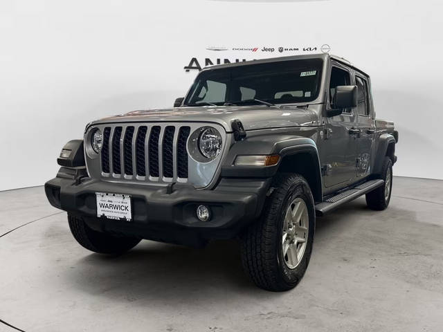 2020 Jeep Gladiator Sport S 4WD photo