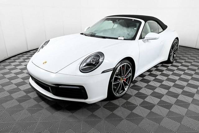2020 Porsche 911 Carrera S RWD photo