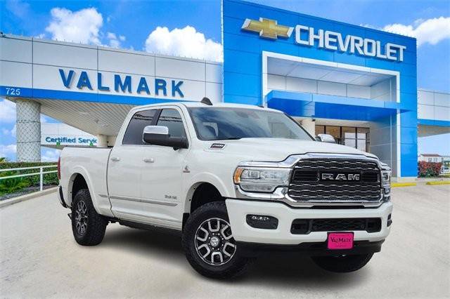 2020 Ram 2500 Limited 4WD photo