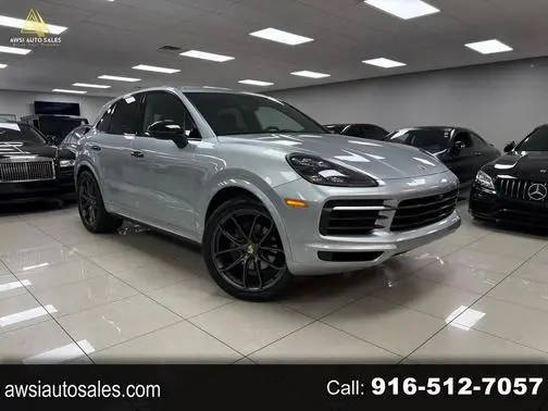 2020 Porsche Cayenne  AWD photo